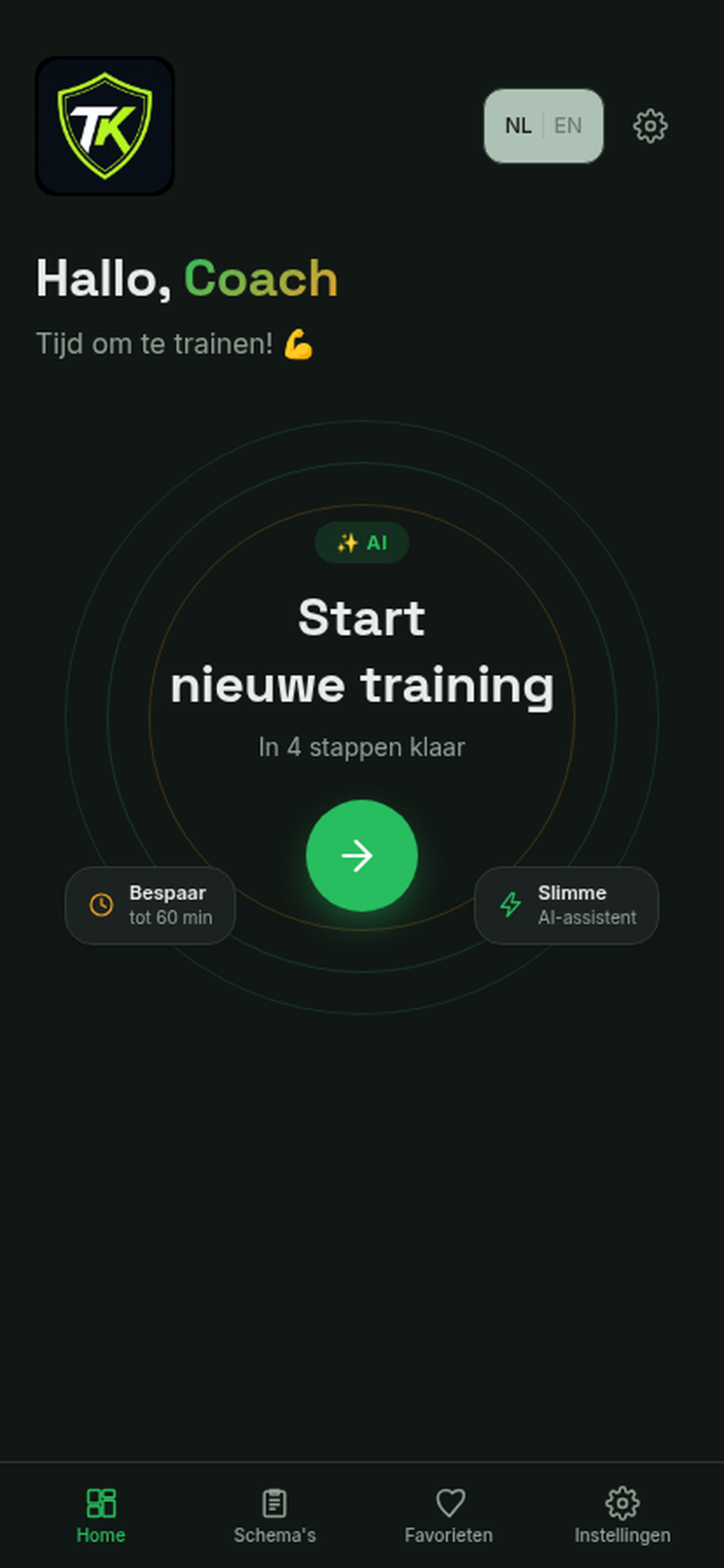 TrainKit dashboard met grote startknop voor een nieuwe voetbaltraining